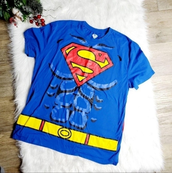 Superman Tee T-Shirt w/ Velcro Cape Glow In The Dark Halloween Costume Superhero - Picture 2 of 7